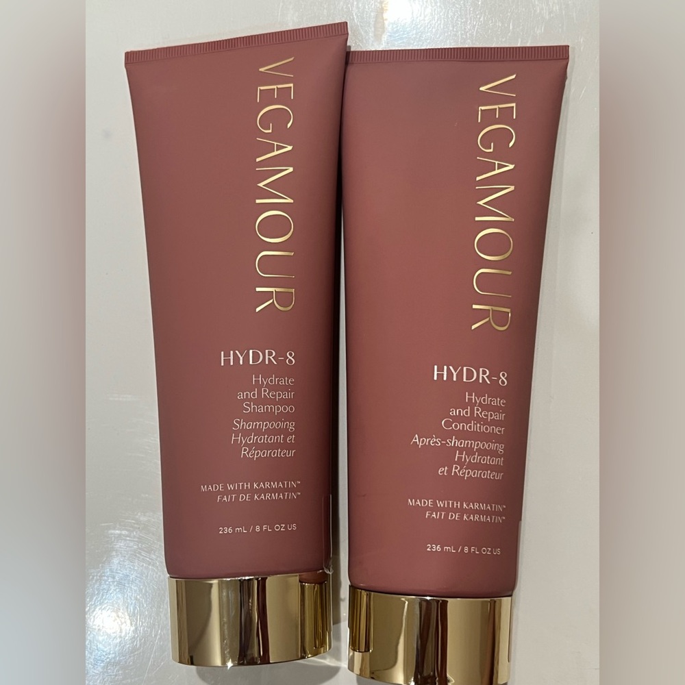 Vegamour HYDR-8 Hydrate and Repair Shampoo and Conditioner Set - Brown